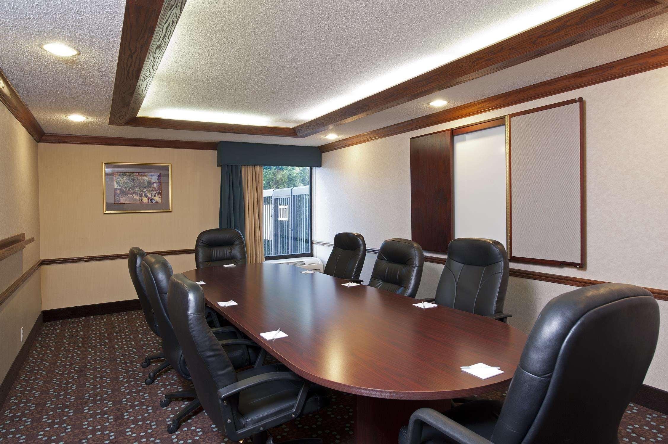 Hampton Inn Bloomington Bagian luar foto